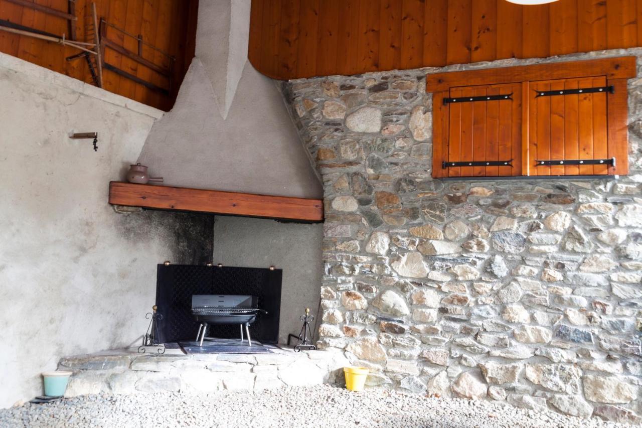 Gite Calme Bazus-Aure Esterno foto